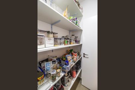 Apartamento à venda com 282m², 3 quartos e 5 vagasDespensa