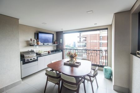 Apartamento à venda com 282m², 3 quartos e 5 vagasVaranda gourmet