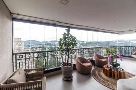 Apartamento à venda com 282m², 3 quartos e 5 vagasVaranda