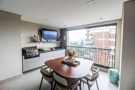 Apartamento à venda com 282m², 3 quartos e 5 vagasVaranda gourmet