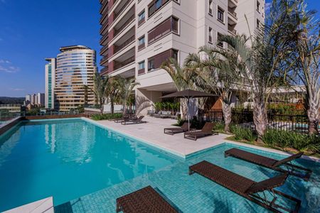 Apartamento à venda com 282m², 3 quartos e 5 vagasPiscina