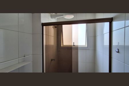 Apartamento para alugar com 64m², 2 quartos e 1 vaga Apartamento para alugar com 64m², 2 quartos e 1 vagaBanheiro Suíte