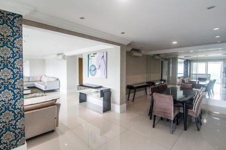 Apartamento à venda com 260m², 4 quartos e 4 vagasSala de Jantar