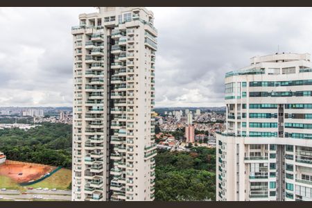 Apartamento à venda com 260m², 4 quartos e 4 vagasVista da Suíte 2