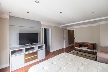 Apartamento à venda com 260m², 4 quartos e 4 vagasSuíte 1