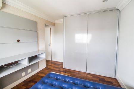 Apartamento à venda com 260m², 4 quartos e 4 vagasSuíte 2