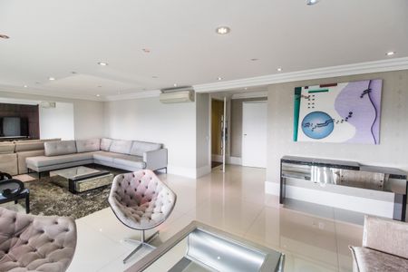 Apartamento à venda com 260m², 4 quartos e 4 vagasSala