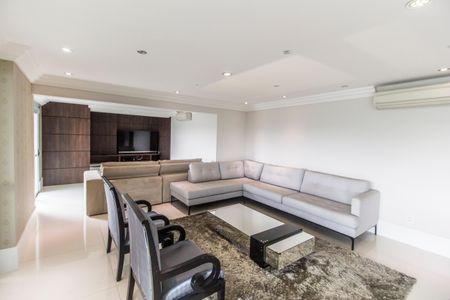 Apartamento à venda com 260m², 4 quartos e 4 vagasSala