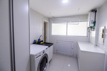 Apartamento à venda com 260m², 4 quartos e 4 vagasÁrea de Serviço