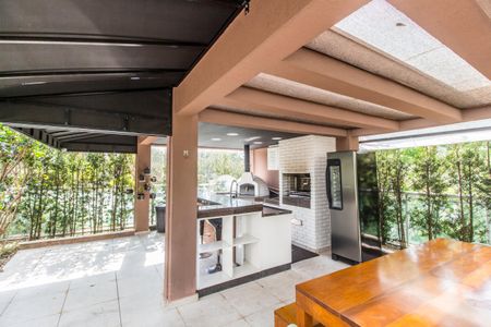 Apartamento à venda com 260m², 4 quartos e 4 vagasÁrea gourmet