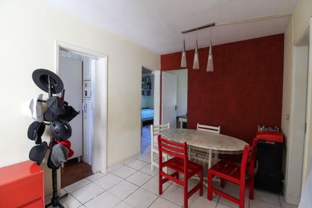 Apartamento à venda com 70m², 3 quartos e 1 vaga Apartamento à venda com 70m², 3 quartos e 1 vagaSala