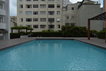 Studio para alugar com 25m², 1 quarto e 1 vagaPiscina