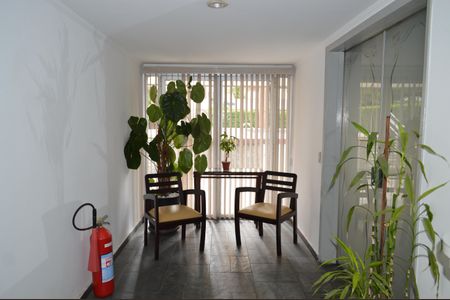 Studio para alugar com 25m², 1 quarto e 1 vagaHall