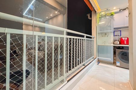 Apartamento para alugar com 41m², 2 quartos e sem vagaVaranda