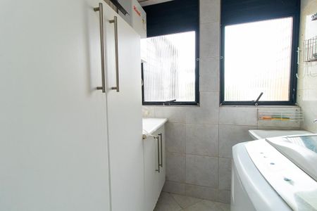 Apartamento à venda com 73m², 2 quartos e 1 vagaÁrea de Serviço