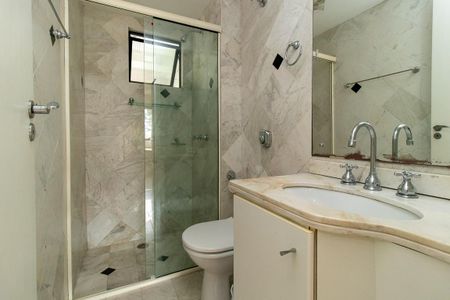 Apartamento à venda com 73m², 2 quartos e 1 vagaBanheiro Social