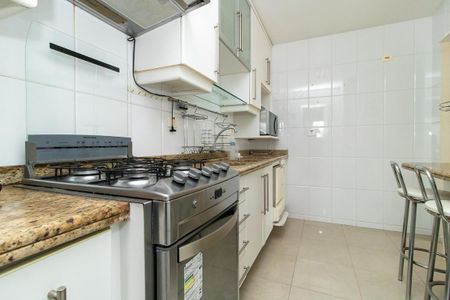 Apartamento à venda com 73m², 2 quartos e 1 vagaCozinha