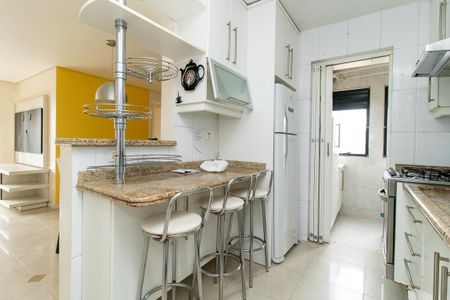 Apartamento à venda com 73m², 2 quartos e 1 vagaCozinha