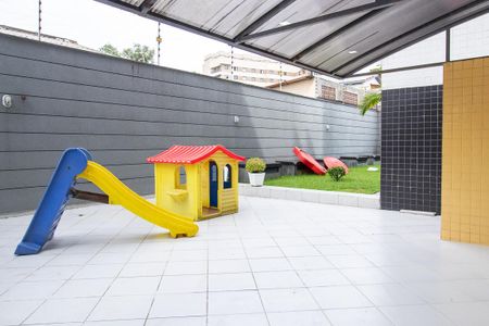 Apartamento à venda com 73m², 2 quartos e 1 vagaÁrea comum - Playground
