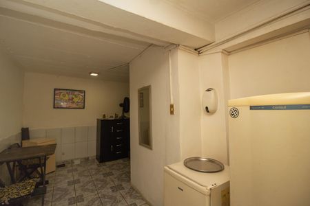 Casa à venda com 150m², 2 quartos e 3 vagas Casa à venda com 150m², 2 quartos e 3 vagasCasa 2 - Cozinha