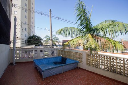 Casa à venda com 150m², 2 quartos e 3 vagas Casa à venda com 150m², 2 quartos e 3 vagasVaranda Quarto 2