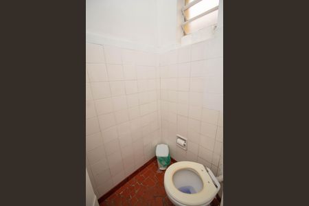 Casa à venda com 150m², 2 quartos e 3 vagas Casa à venda com 150m², 2 quartos e 3 vagasLavabo