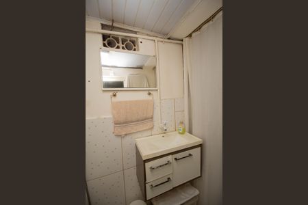 Casa à venda com 150m², 2 quartos e 3 vagas Casa à venda com 150m², 2 quartos e 3 vagasCasa 2 - Banheiro