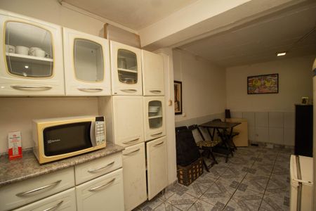 Casa à venda com 150m², 2 quartos e 3 vagas Casa à venda com 150m², 2 quartos e 3 vagasCasa 2 - Cozinha