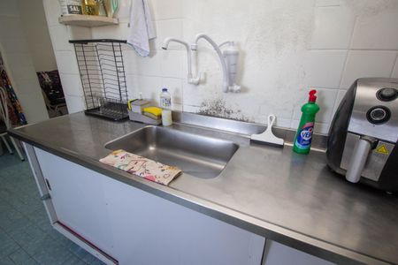 Casa à venda com 150m², 2 quartos e 3 vagas Casa à venda com 150m², 2 quartos e 3 vagasCozinha