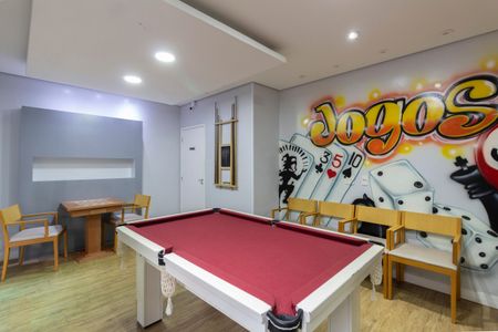 Apartamento à venda com 43m², 2 quartos e 1 vaga Apartamento à venda com 43m², 2 quartos e 1 vagaÁrea Comum - Salão de Jogos