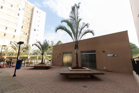 Apartamento à venda com 43m², 2 quartos e 1 vaga Apartamento à venda com 43m², 2 quartos e 1 vagaÁrea Comum