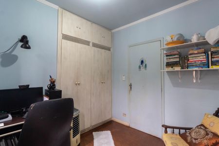 Casa à venda com 250m², 4 quartos e 3 vagas Casa à venda com 250m², 4 quartos e 3 vagasQuarto 2