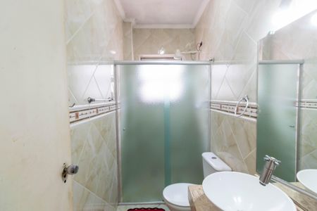 Casa à venda com 250m², 4 quartos e 3 vagas Casa à venda com 250m², 4 quartos e 3 vagasBanheiro 2