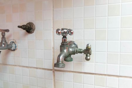 Casa à venda com 250m², 4 quartos e 3 vagas Casa à venda com 250m², 4 quartos e 3 vagasÁrea de Serviço