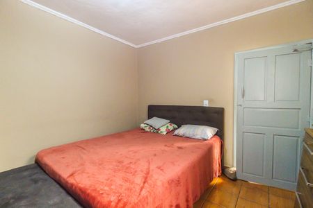 Casa à venda com 100m², 4 quartos e 2 vagasQuarto 1