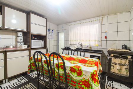 Casa à venda com 100m², 4 quartos e 2 vagasCozinha