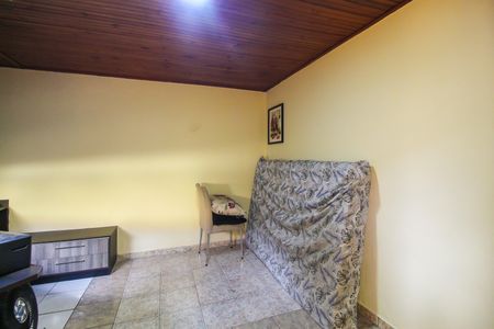 Casa à venda com 100m², 4 quartos e 2 vagasSuíte