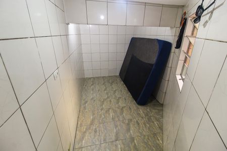 Casa à venda com 100m², 4 quartos e 2 vagasQuarto 2
