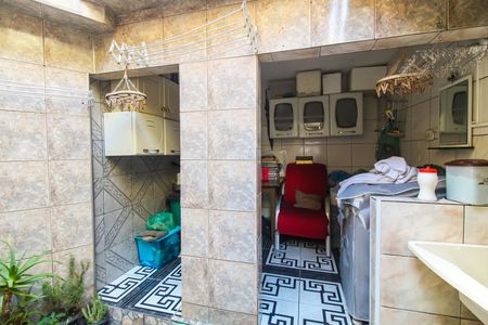 Casa à venda com 100m², 4 quartos e 2 vagasÁrea de Serviço