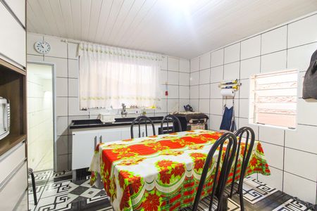 Casa à venda com 100m², 4 quartos e 2 vagasCozinha