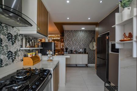 Apartamento à venda com 90m², 2 quartos e 2 vagasCozinha