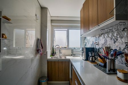 Apartamento à venda com 90m², 2 quartos e 2 vagasCozinha
