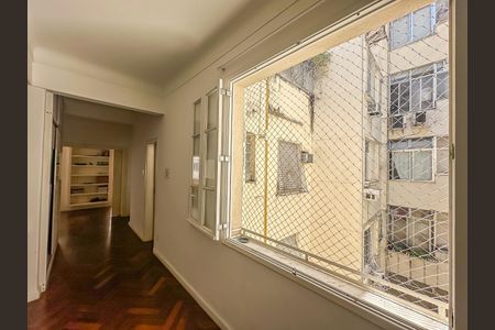 Apartamento à venda com 346m², 5 quartos e sem vagaCorredor