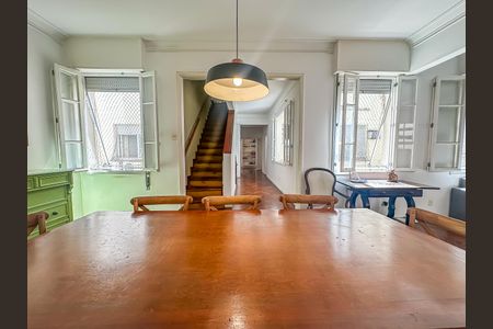 Apartamento à venda com 346m², 5 quartos e sem vagaSala