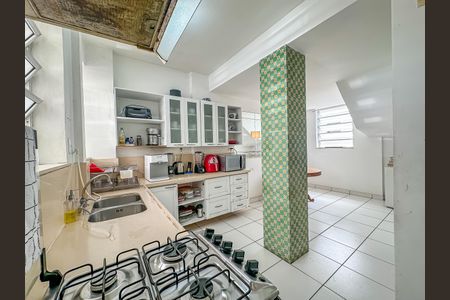 Apartamento à venda com 346m², 5 quartos e sem vagaCozinha