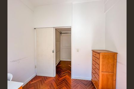Apartamento à venda com 346m², 5 quartos e sem vagaQuarto 2
