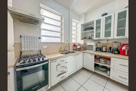 Apartamento à venda com 346m², 5 quartos e sem vagaCozinha