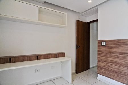 Casa à venda com 140m², 3 quartos e 4 vagas Casa à venda com 140m², 3 quartos e 4 vagasQuarto 2