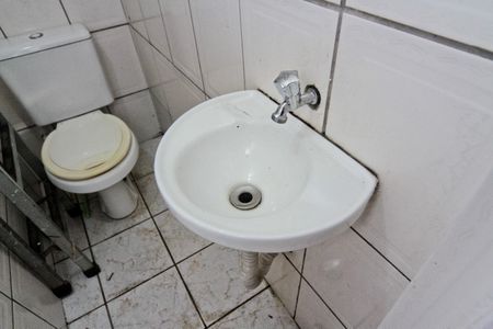 Casa à venda com 140m², 3 quartos e 4 vagas Casa à venda com 140m², 3 quartos e 4 vagasÁrea de Serviço