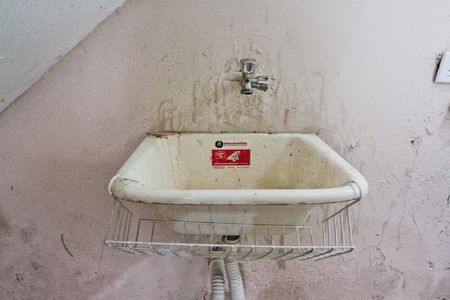 Casa à venda com 140m², 3 quartos e 4 vagas Casa à venda com 140m², 3 quartos e 4 vagasÁrea de Serviço